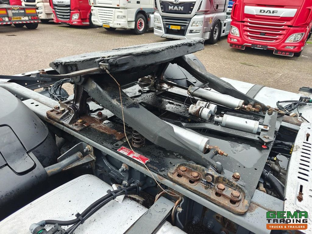DAF XF 510 FT 4x2 SuperSpaceCab Euro6C – Retarder – Pneumatische Hubplatte – Stationäre Klimaanlage – SmartTachoV2 – GermanTruck
