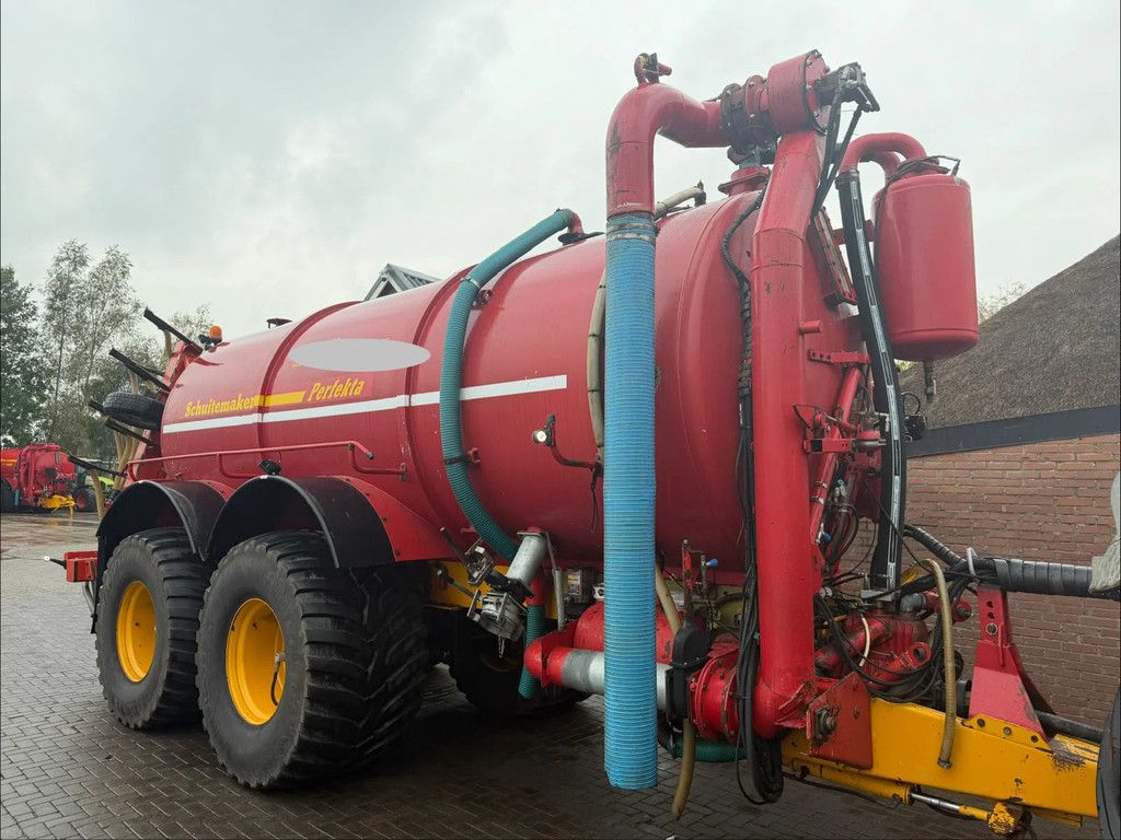 Schuitemaker Perfekta 200 20 m3 Zuigarm Bemester Evers Afgifte regeling Vacuumtank
