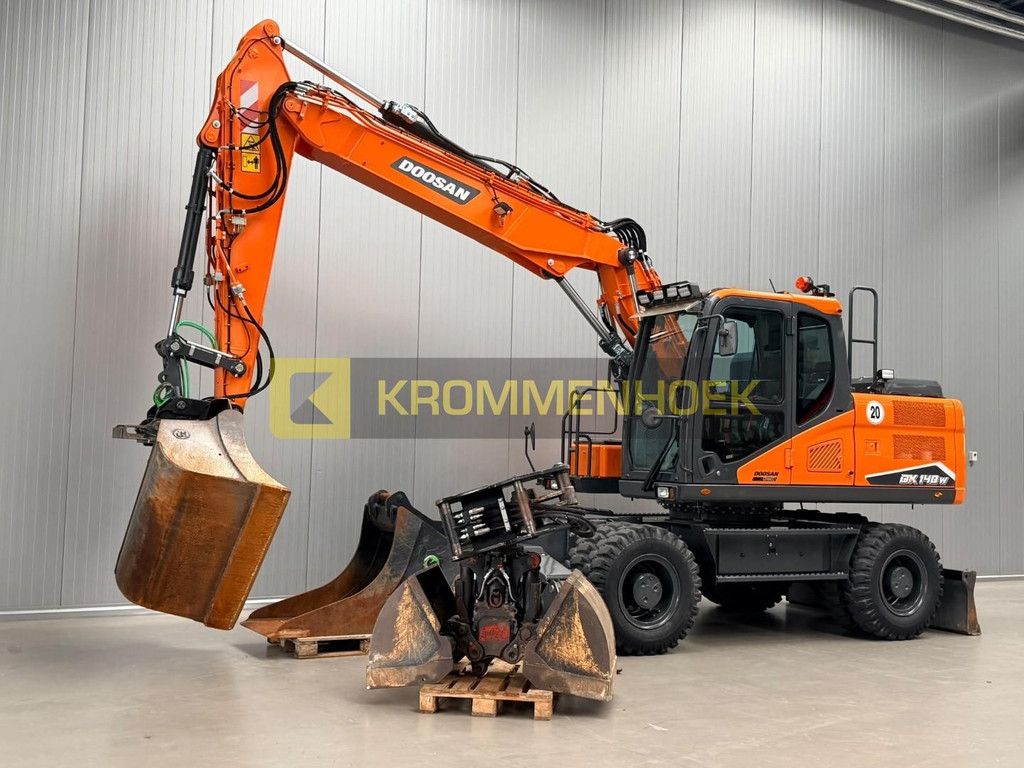 Doosan DX 140 W-7 KH10344