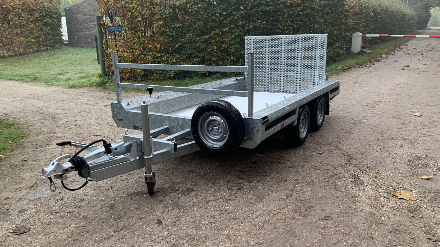 AANBIEDING Sunward SWE08B 2022 met Aanhanger Hulco 2024 ZGAN