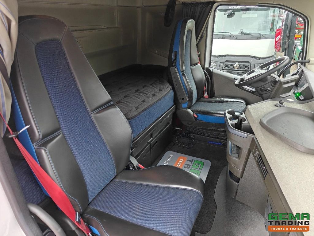 Volvo FH460 4x2 GlobeTrotter Euro6E - Full ADR - MB - IParkCool - SmartTacho V2 - 09/2027 APK