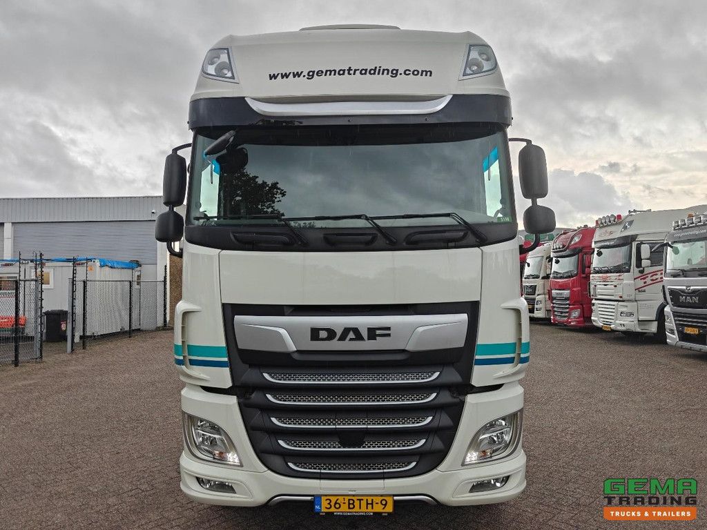 DAF XF 450 FT 4x2 SuperSpaceCab Euro6E - Skirts - SmartTacho V2 - Stand-alone air conditioning