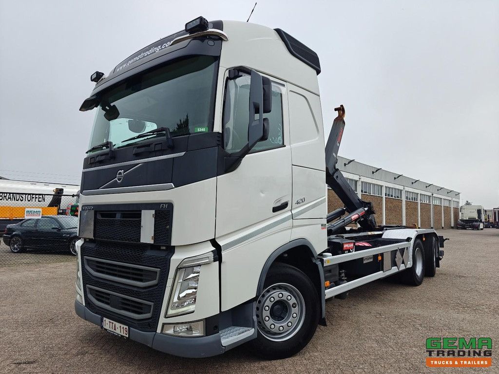Volvo FH420 6x2/4 GlobeTrotter Euro6 - Hiab 21T Hooklift System - Full Air - Lift/Steering Axle - SmartTacho V2 - 02/2027 MOT