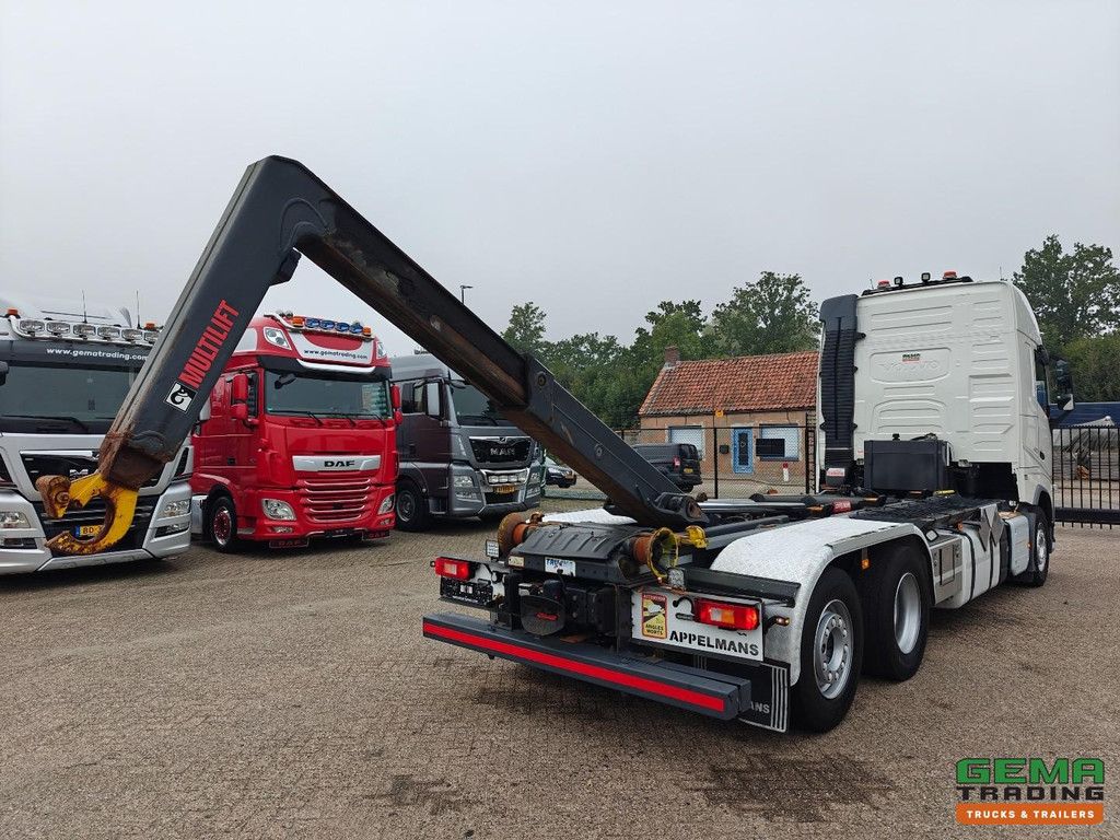 Volvo FH420 6x2/4 GlobeTrotter Euro6 - Hiab 21T Hooklift System - Full Air - Lift/Steering Axle - SmartTacho V2 - 02/2027 MOT