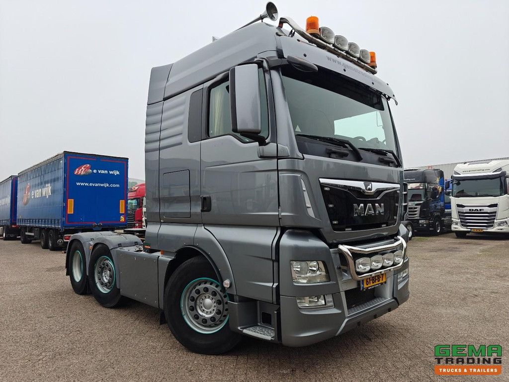 MAN TGX 26.480 6x2/4 XLX Euro6B - Hydraulics - Sliding fifth wheel - Nato - Navigation