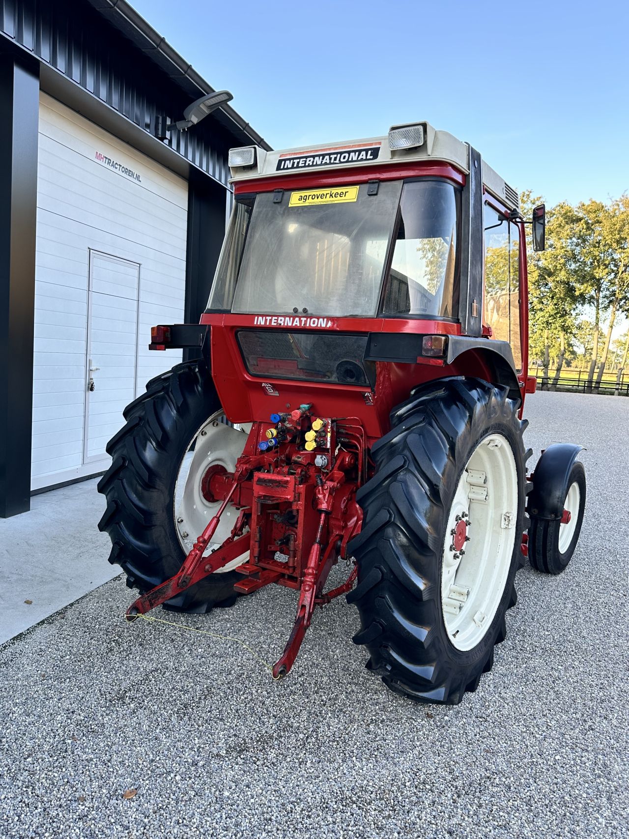 Internationale 685 xl