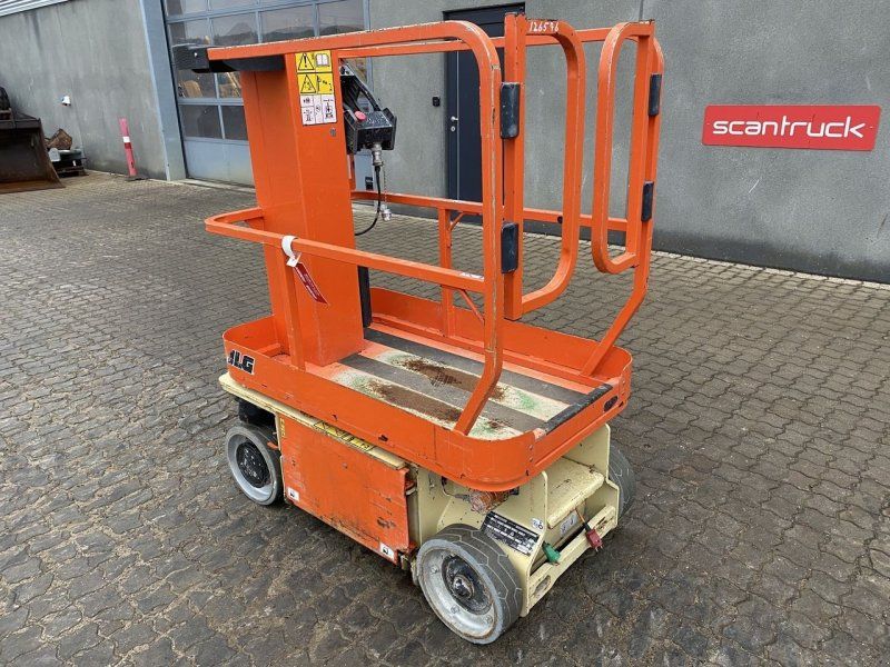 JLG 1230ES