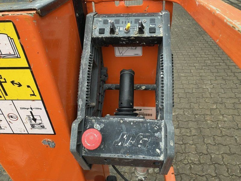 JLG 1230ES