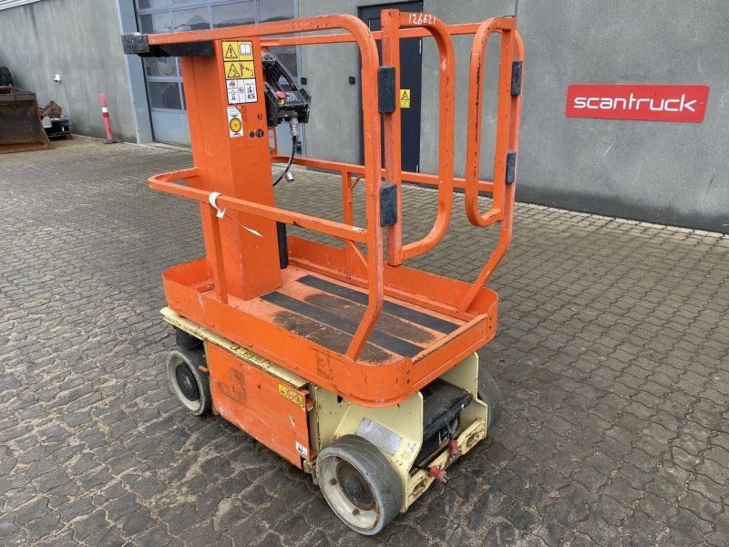 JLG 1230ES