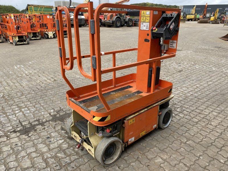 JLG 1230ES