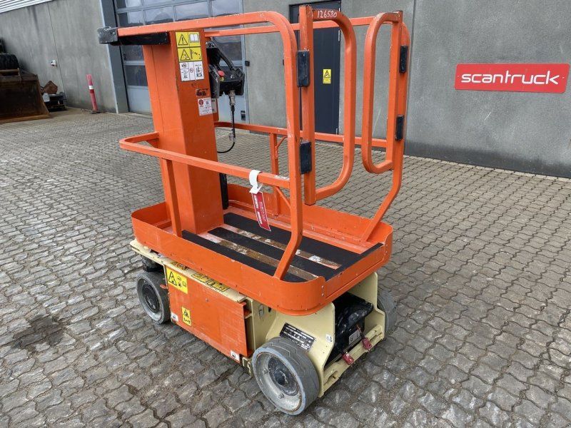 JLG 1230ES