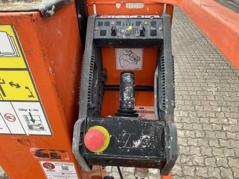 JLG 1230ES