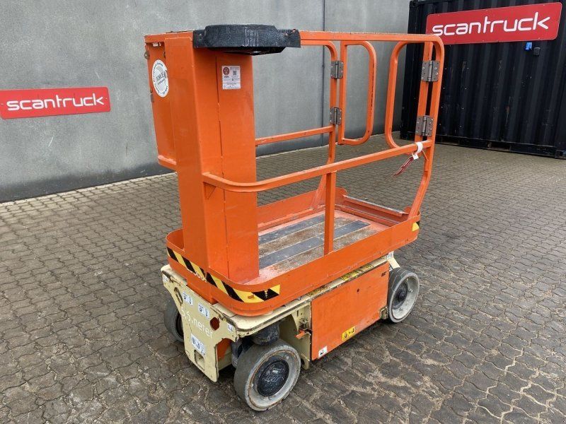 JLG 1230ES