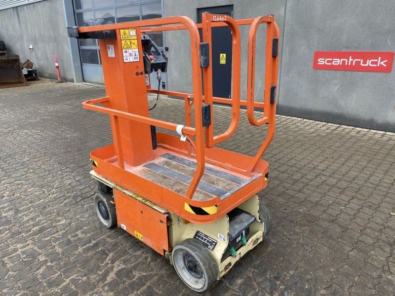 JLG 1230ES