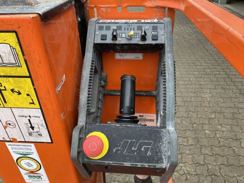 JLG 1230ES