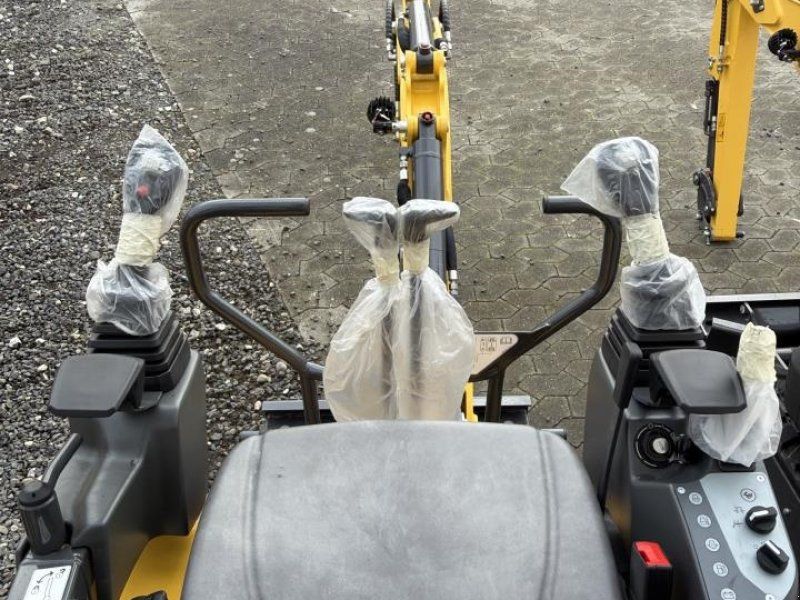 New Holland E12D VARIO