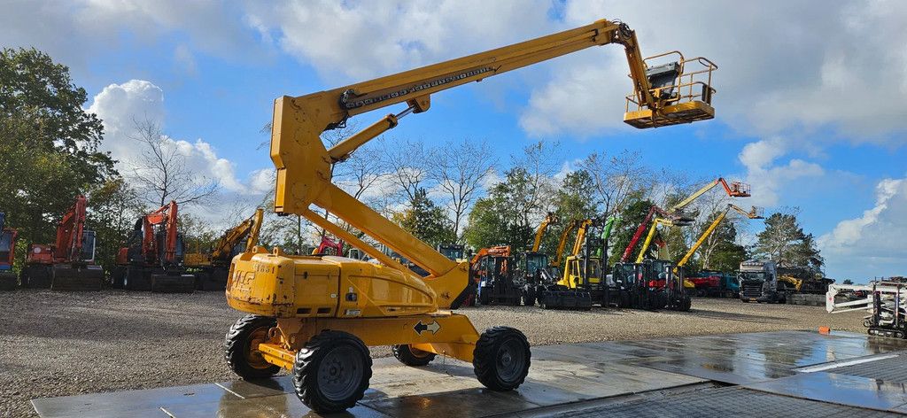 JLG M600 JP HYBRIDE