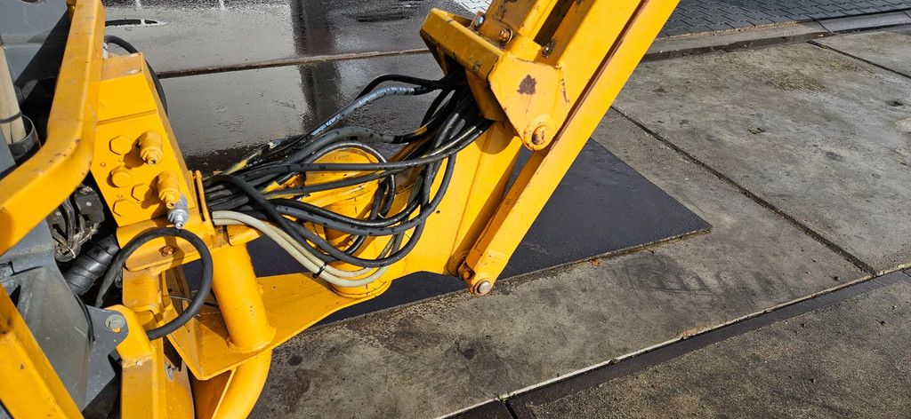 JLG M600 JP HYBRIDE
