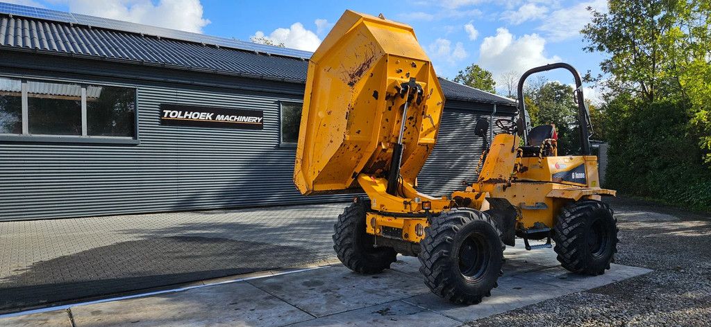 Thwaites Mach 2064 6 TONNER