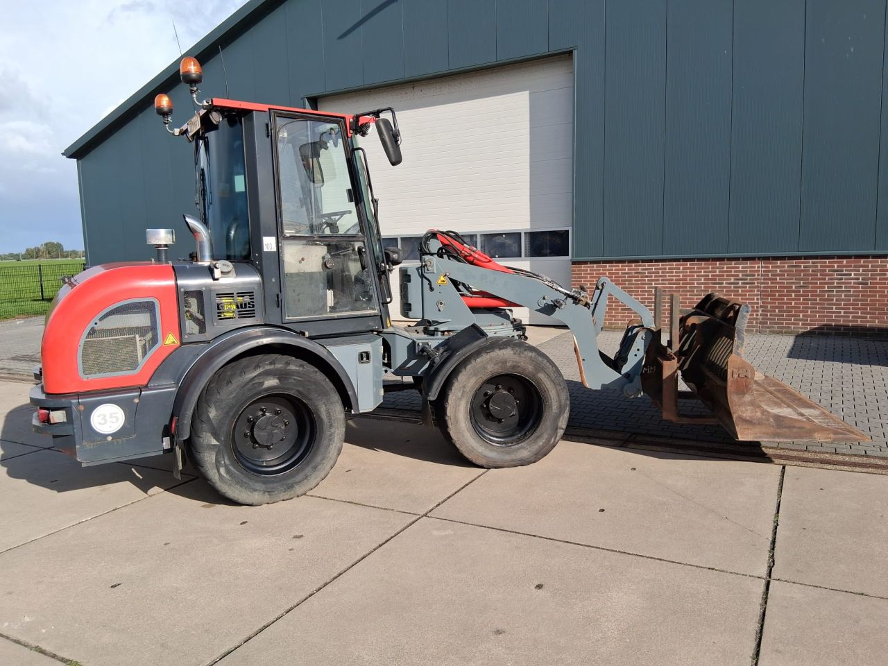 Paus sl 7.7 shovel