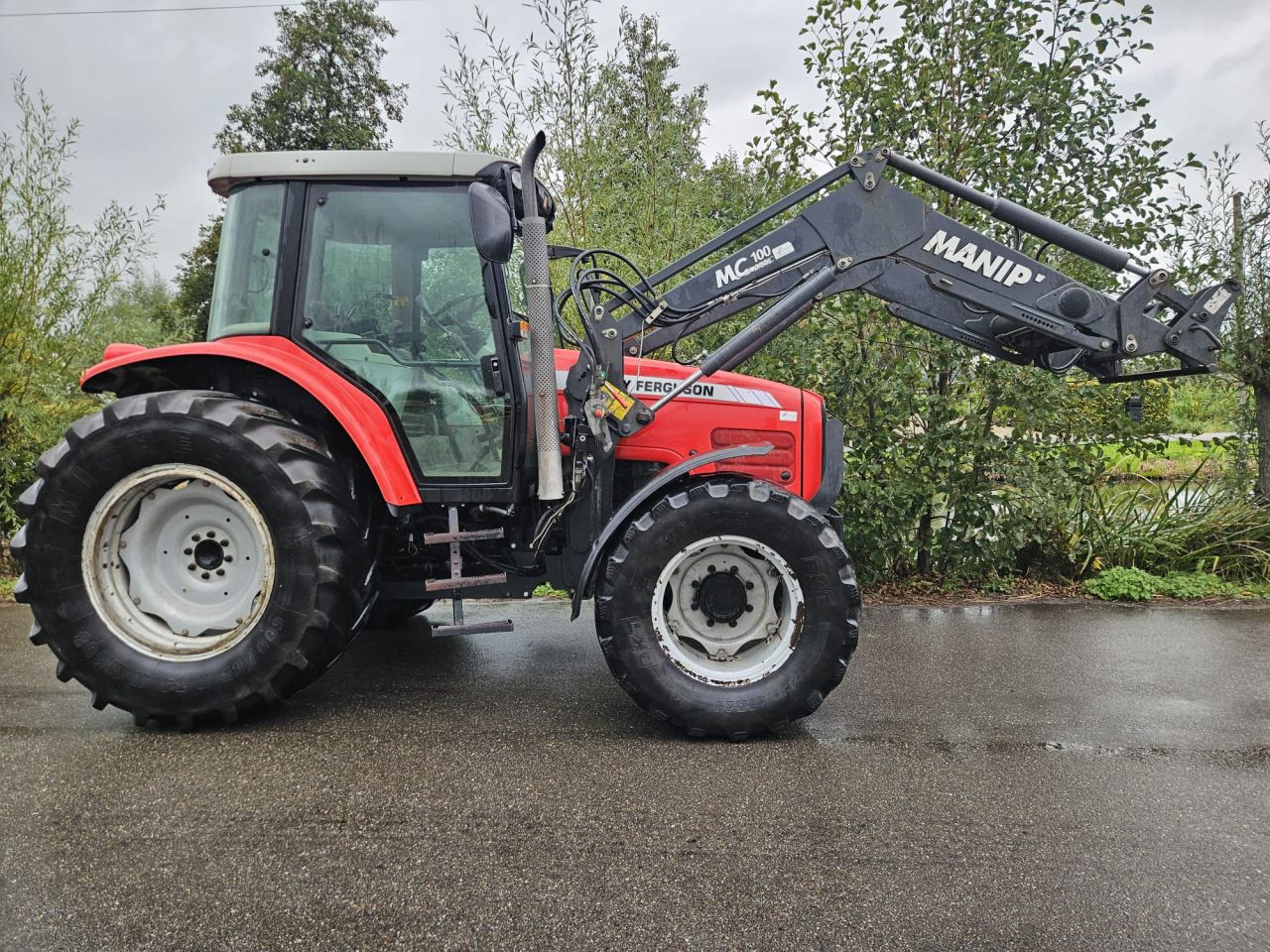 Massey Ferguson 5445