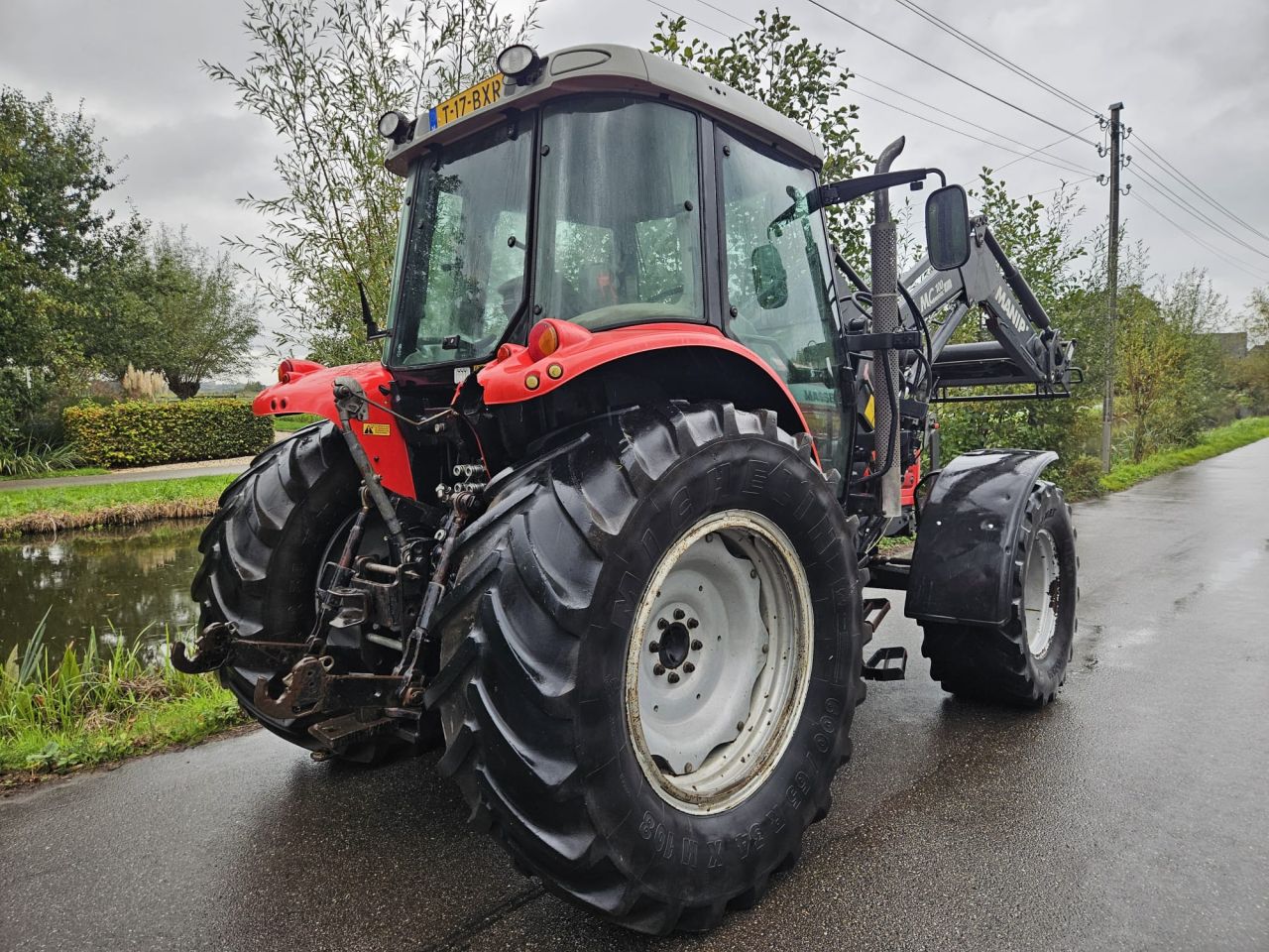 Massey Ferguson 5445