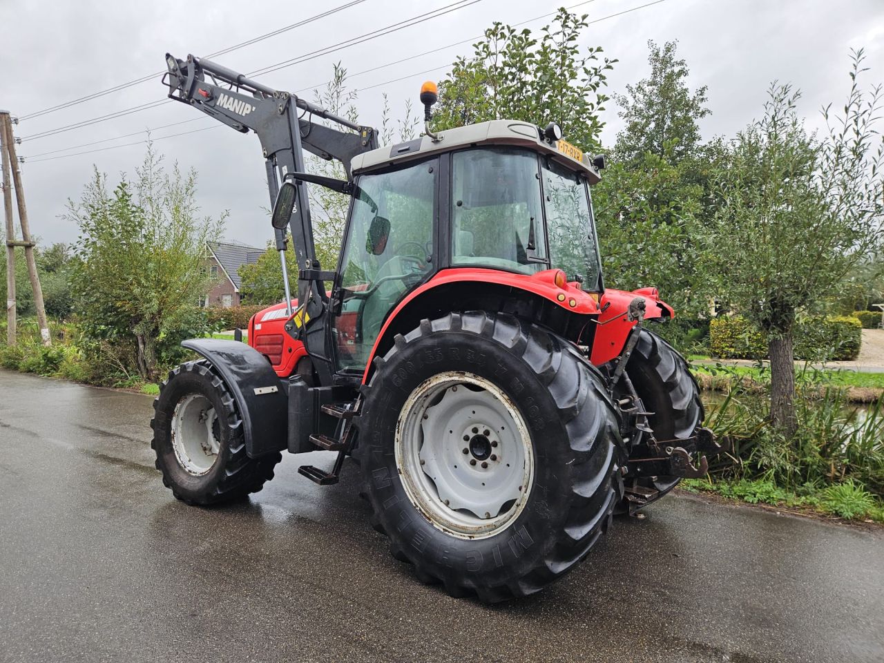 Massey Ferguson 5445