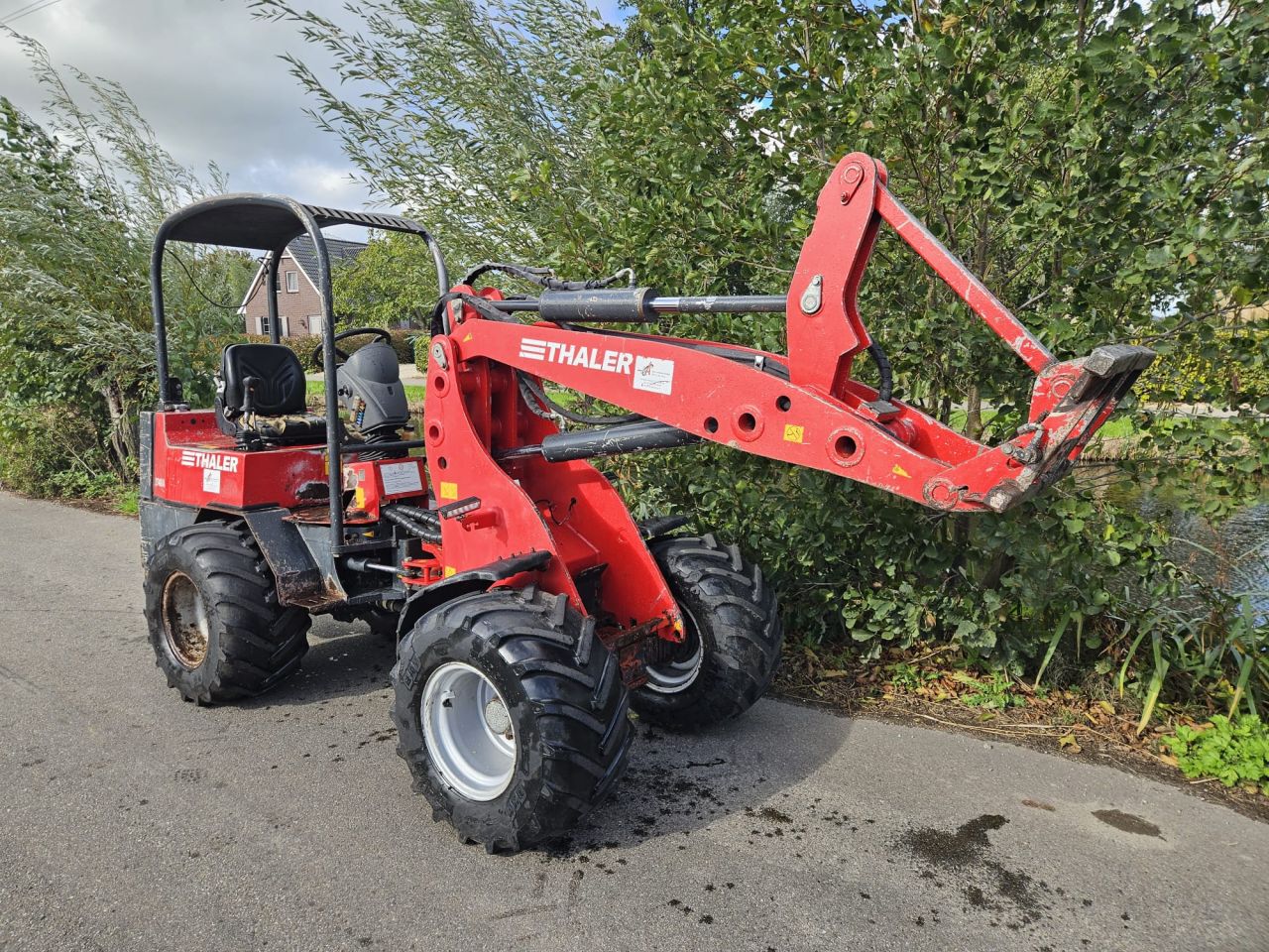 Gebruikte Thaler 2748A mini shovel