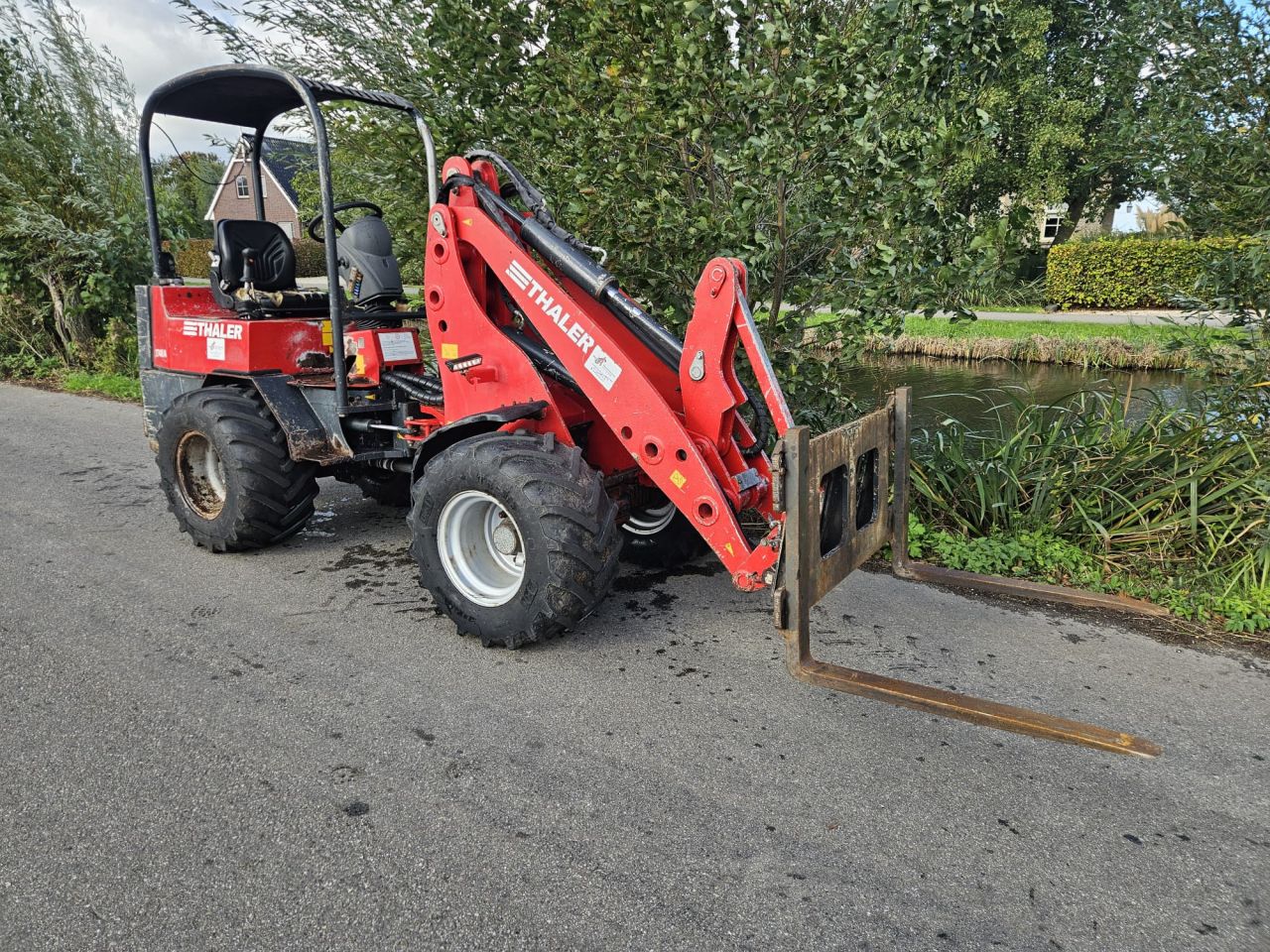 Gebruikte Thaler 2748A mini shovel