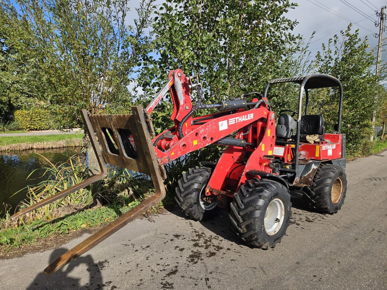Gebruikte Thaler 2748A mini shovel