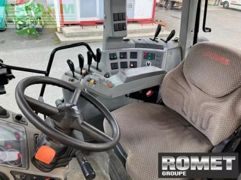 Claas axion 810