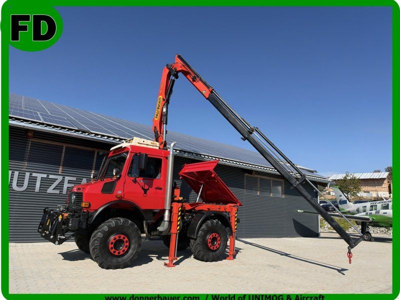 Mercedes-Benz Unimog U1600 Agrar mit Kran, Einzelstück