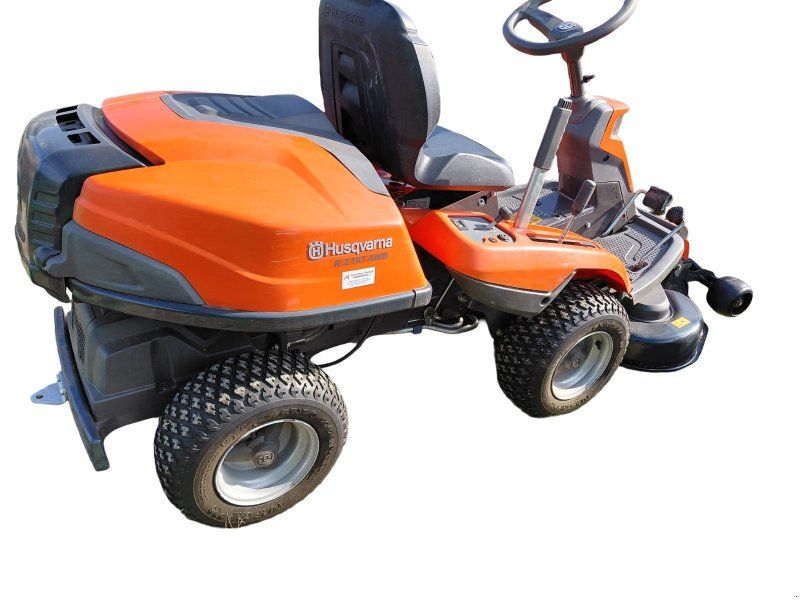 Husqvarna R 216T AWD