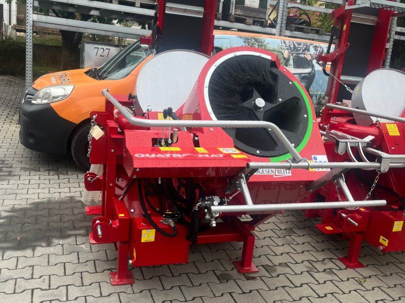 AMR Quatromat SAT 4-700/52