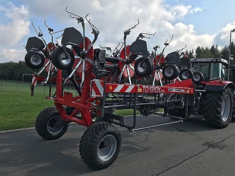 Massey Ferguson TD 1310 X TRC / Lotus 1250 Profi