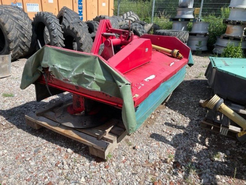 JF CM 305 FRONTTROMMELMÄHER