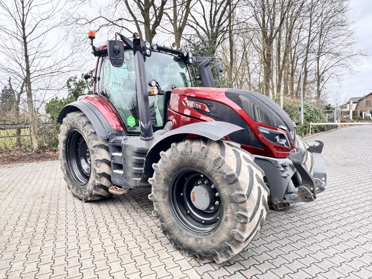 Valtra T174 Active