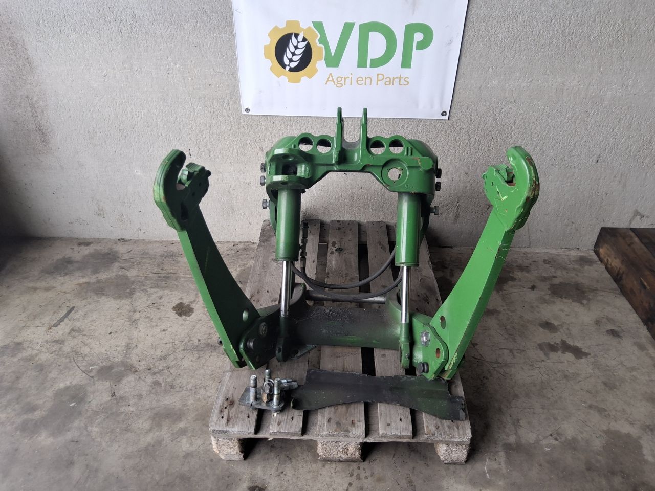Zuidberg fronthef John Deere 6140M