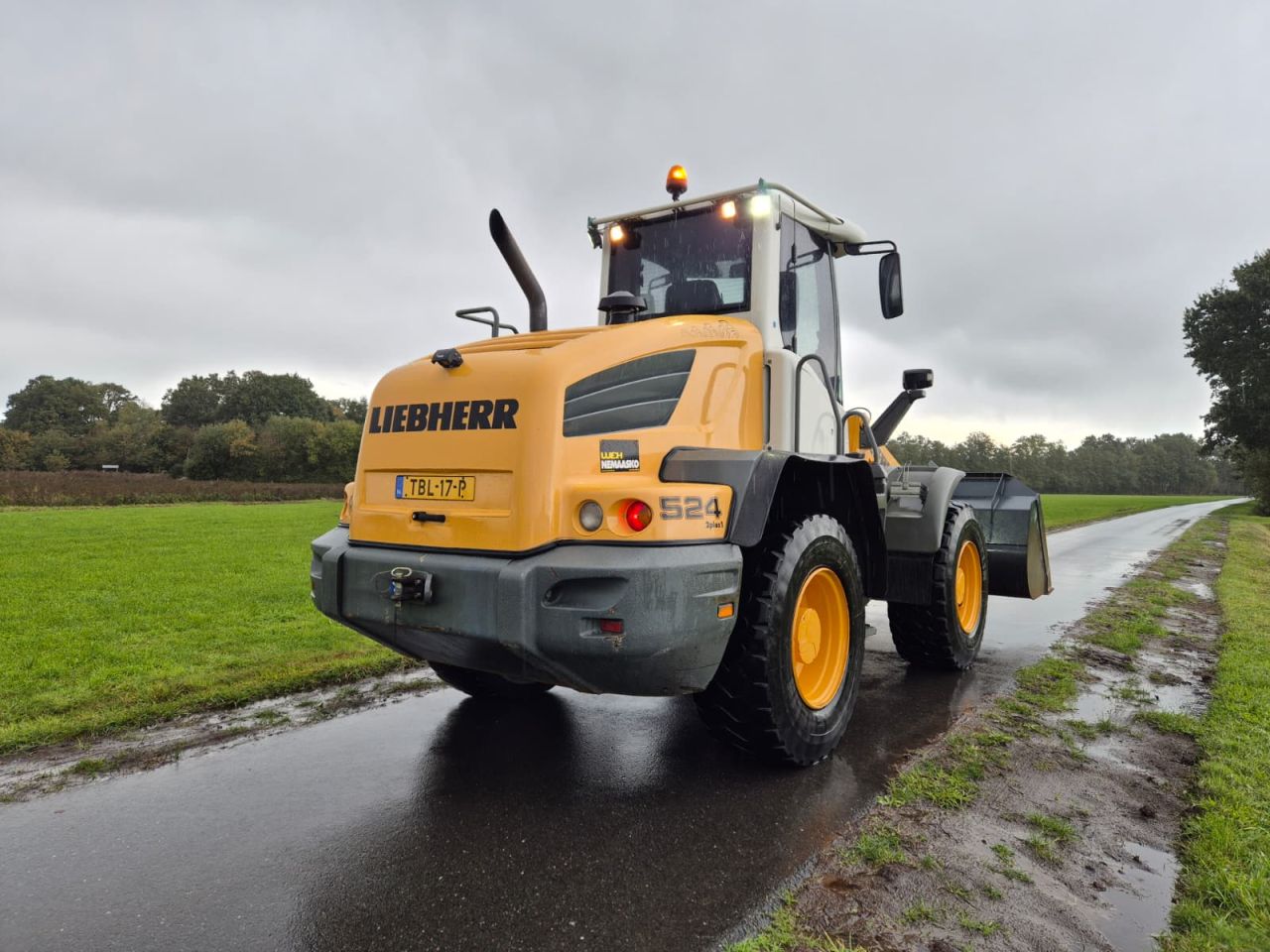 Liebherr L 524 Shovel / wiellader