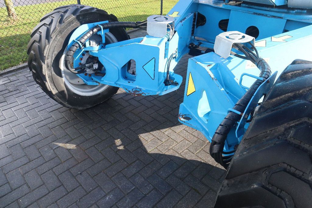 Genie ZX-135/70 | 43 METER | 272 KG