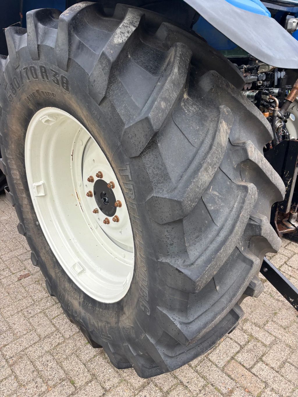 New Holland TM 140 RC