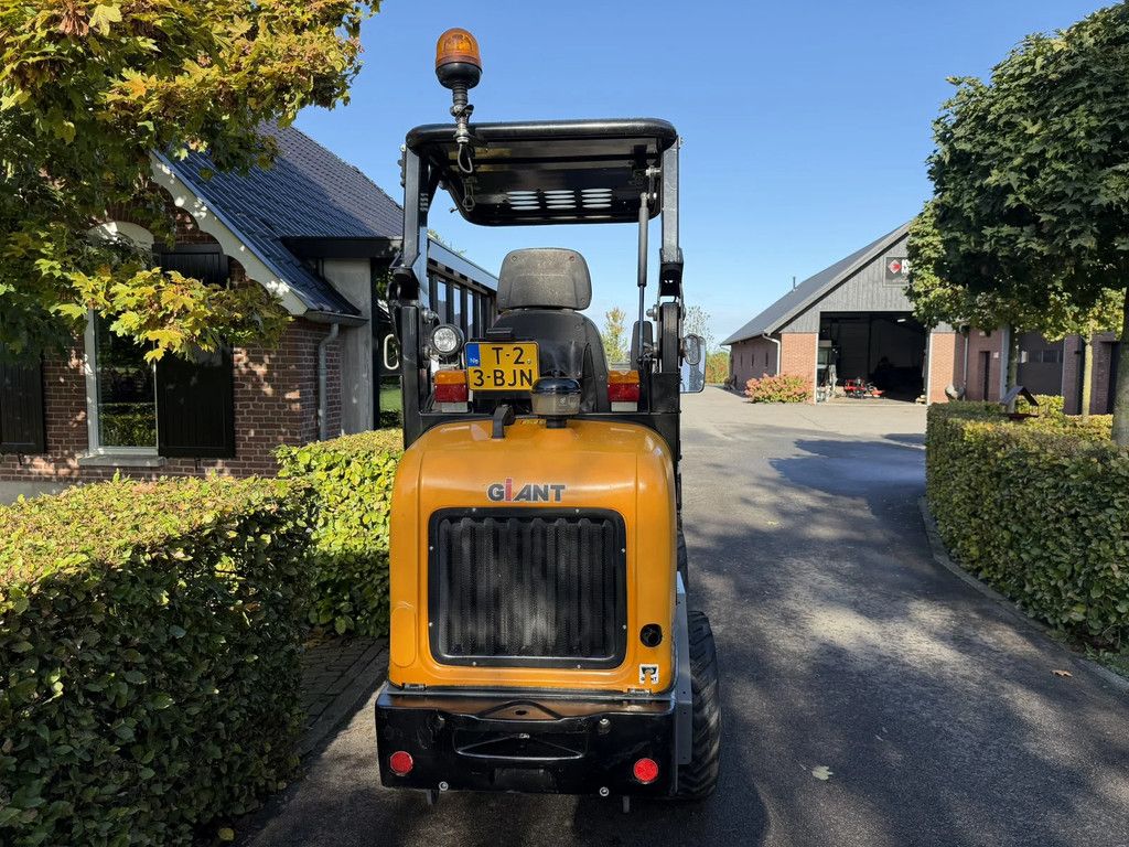 Giant G1500 X-tra W15