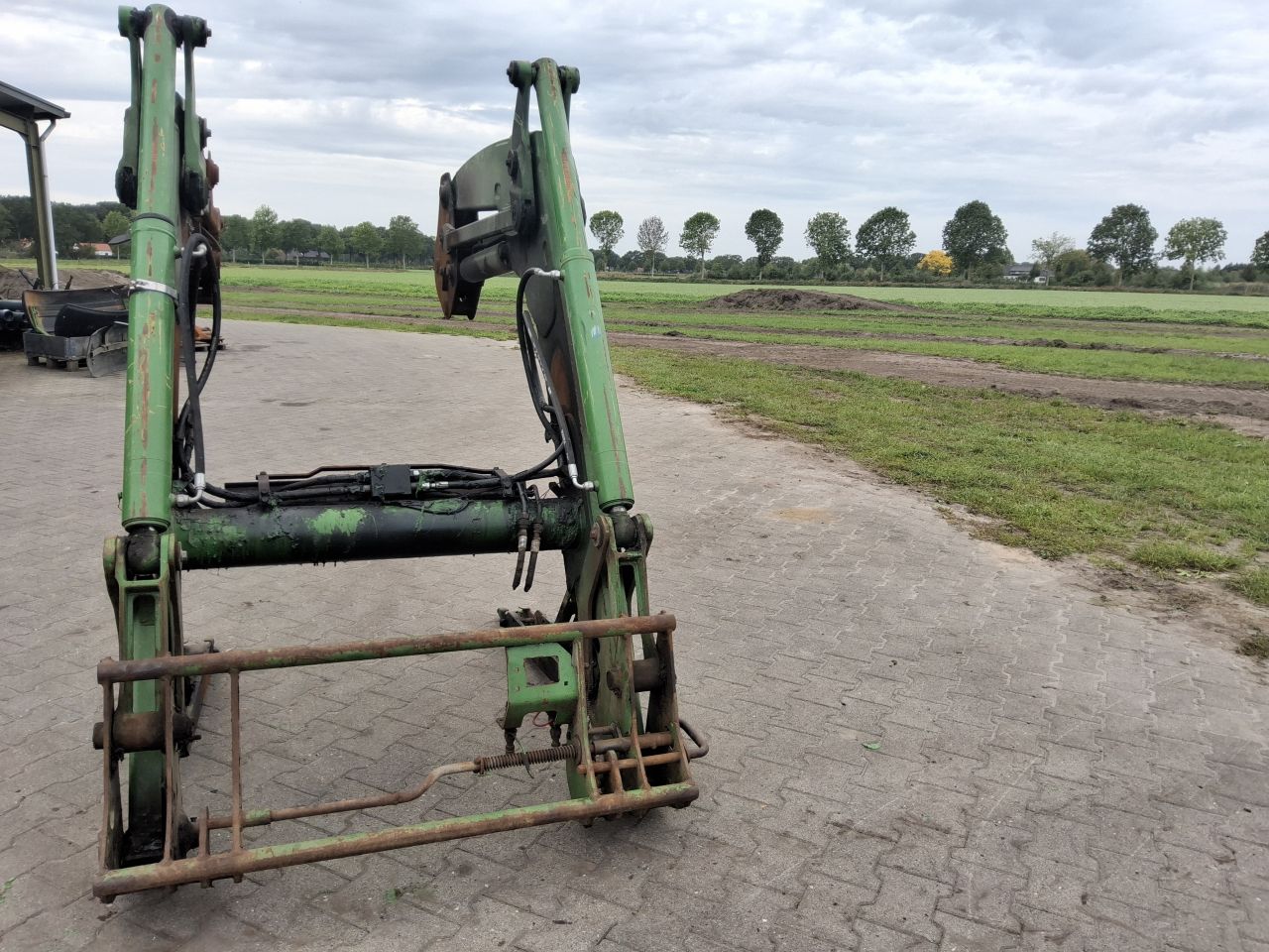 John Deere 623R