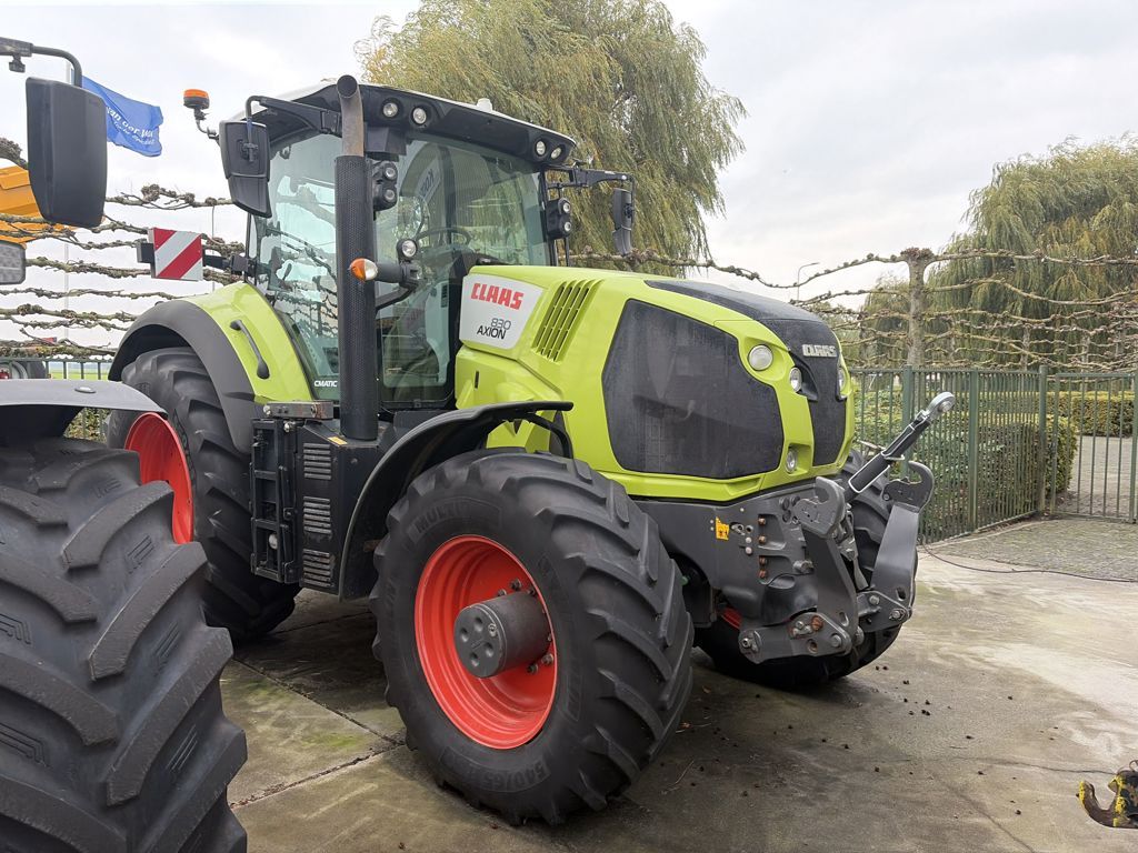Case IH Maxxum 150, T6, T7