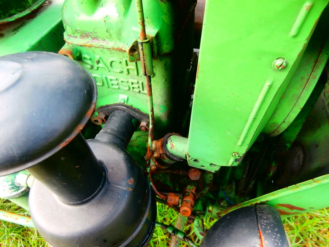 Holder B 10 A smalspoortractor goedlopend nw banden accu nette s