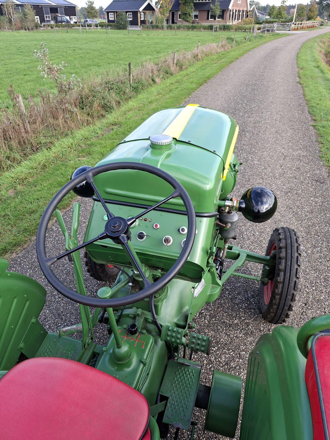 Deutz F1L514 met zeldzame ploeg | Fabriekstaat | NL Kenteken