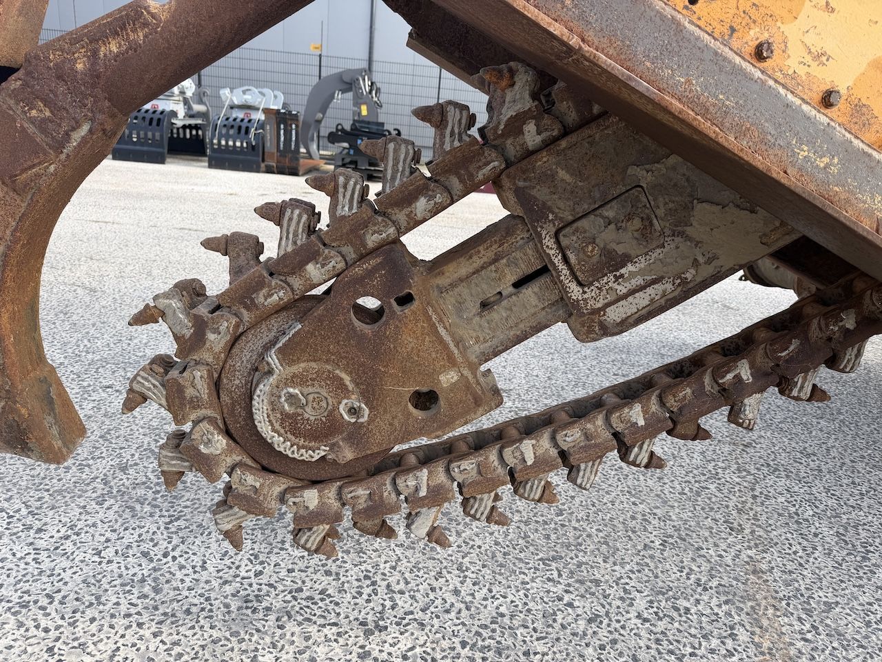 Rivard RIV152 Kettingfrees / Sleuvenfrees / Asfaltfrees