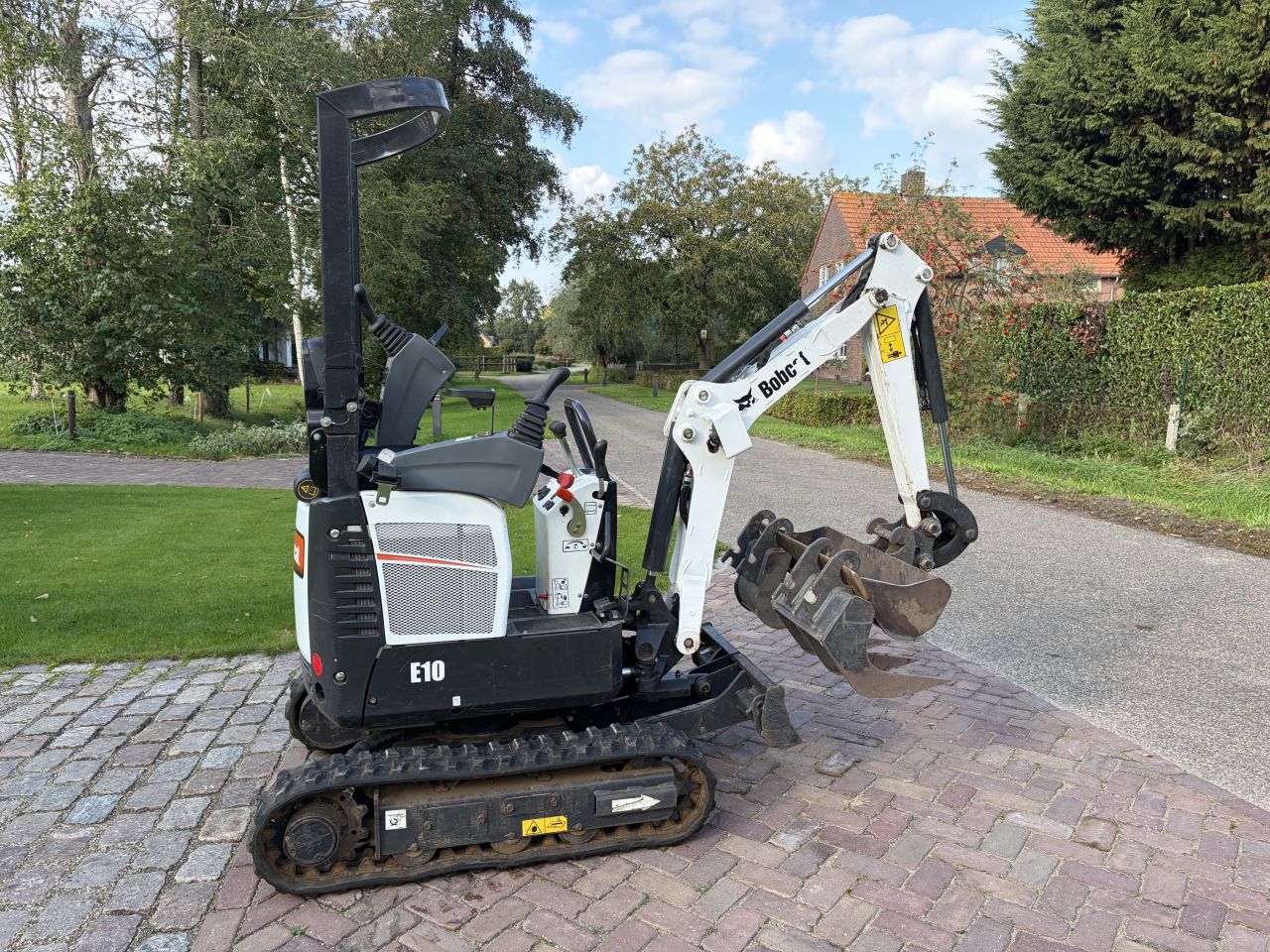 Bobcat e10 452 draaiuren