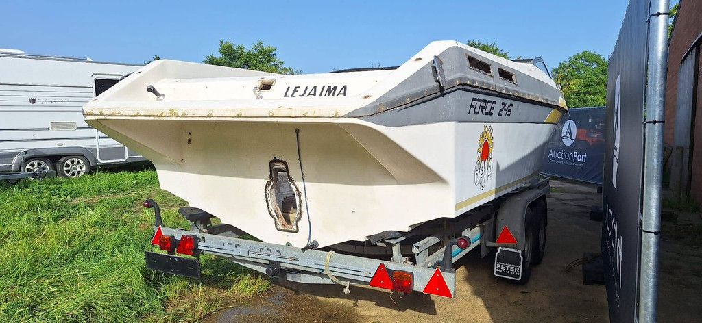 Bootstrailer Steinbacher MB 3.5 + Boot 3500 kg