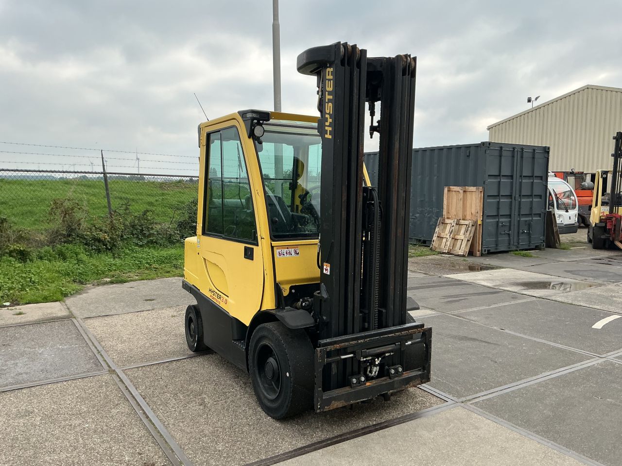 Te Koop Hyster LPG bouwjaar 2019 7 meter mast quatromast